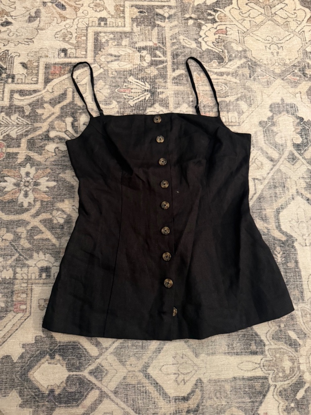 Kourt size 8 Button Up Linen Spaghetti strap top Black